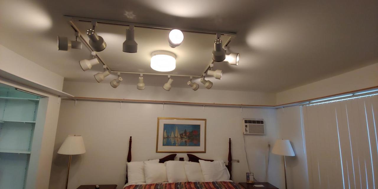 Sunrise Beach Motel Mackinaw Stadt Exterior foto